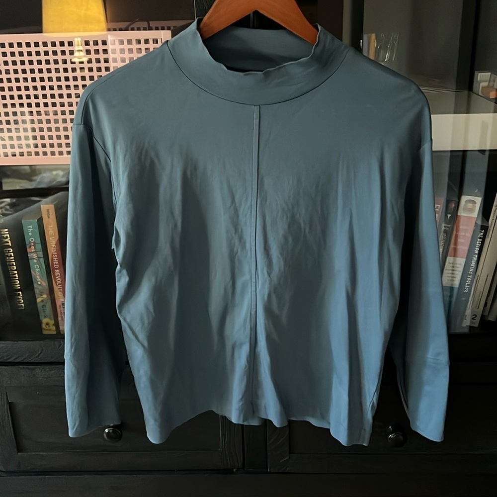 Everlane Women’s Blue Long Sleeve Size Small